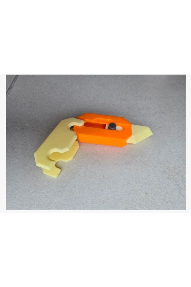 3D El Yapımı Mini Oyuncak Bıçak – Masaüstü Süs / Koleksiyonluk Tasarım