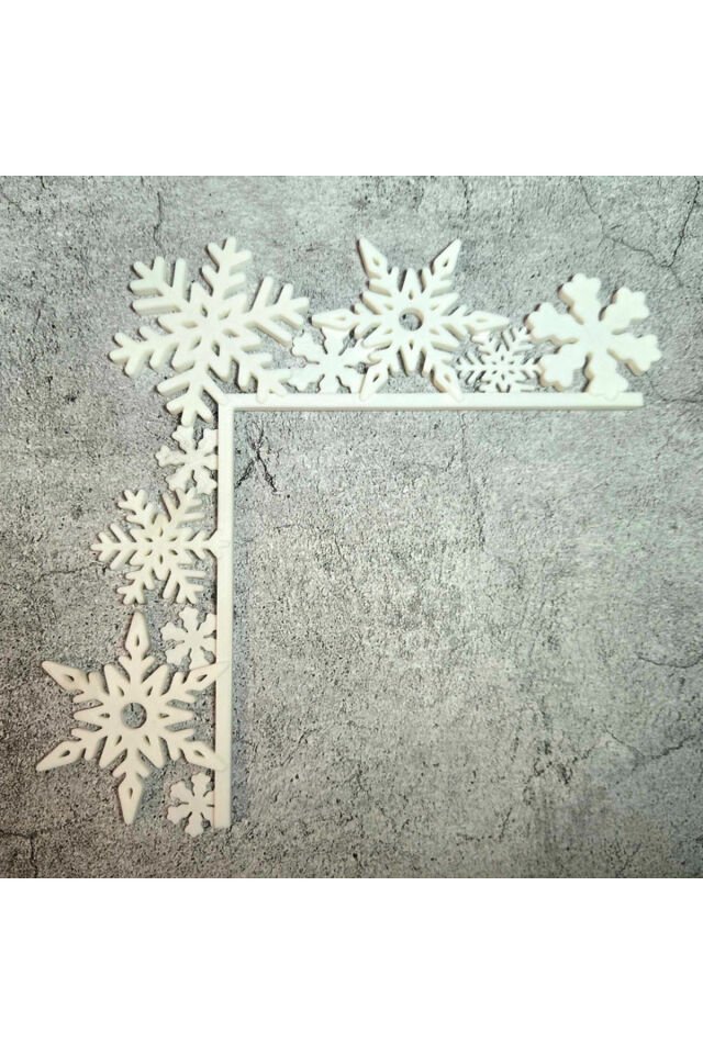 Kar Tanesi Kapı Köşe Süsü – Yılbaşı Temalı Dekoratif Köşe Aksesuarı