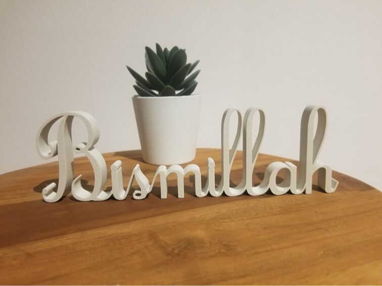 Bismillah Yazılı Dekoratif Masa Üstü Süs – Modern 3D Tasarım, İslami Ev Dekoru