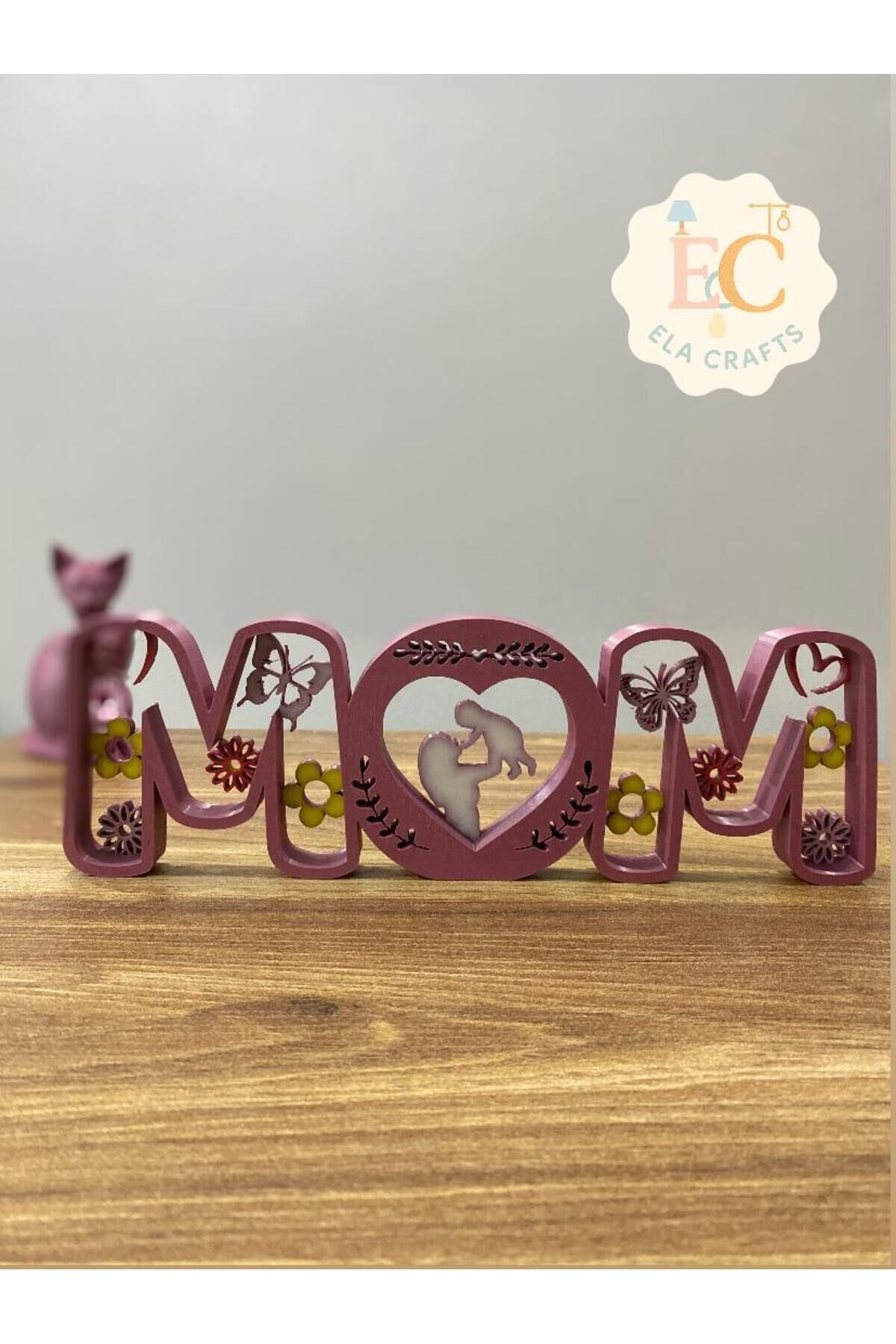 Dekoratif MOM Yazılı Anne Figürlü El Yapımı Masa Üstü Süs