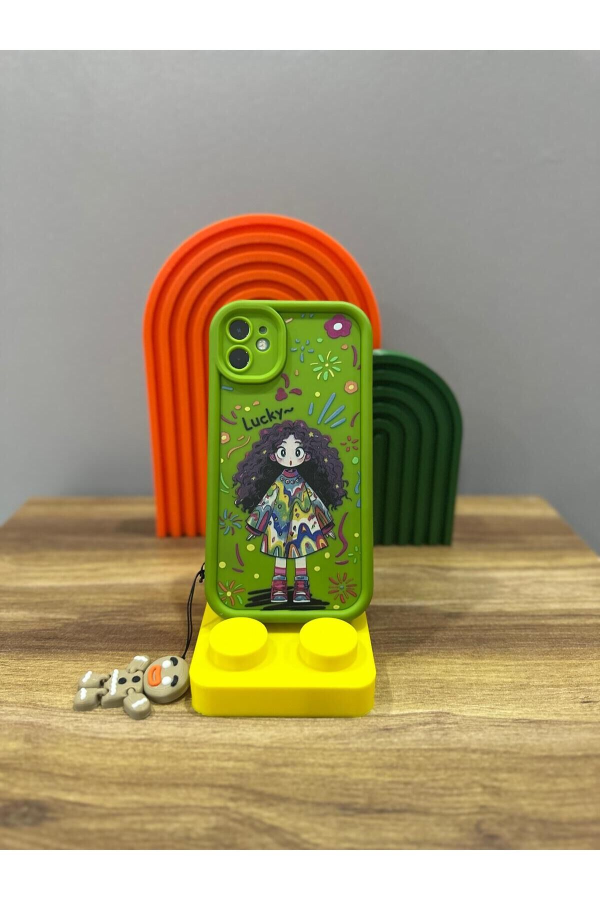 3D Modern Tasarımlı Telefon Standı | Masaüstü Telefon Tutucu | Modern & Şık Tasarım (9x8 cm)