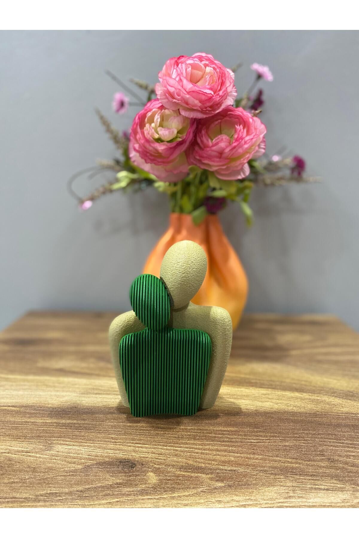 Minimalist Sevgi Temalı Çift Biblo – Modern ve Şık Dekoratif Obje (2 Parça)