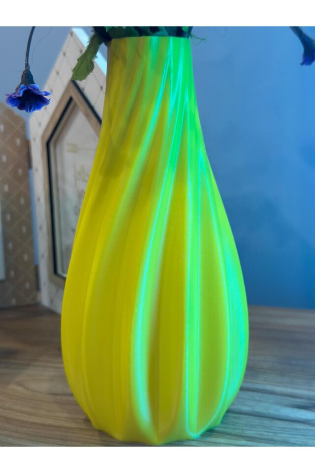 Sarı Dekoratif 3D Baskı Vazo - Modern & Şık Tasarım