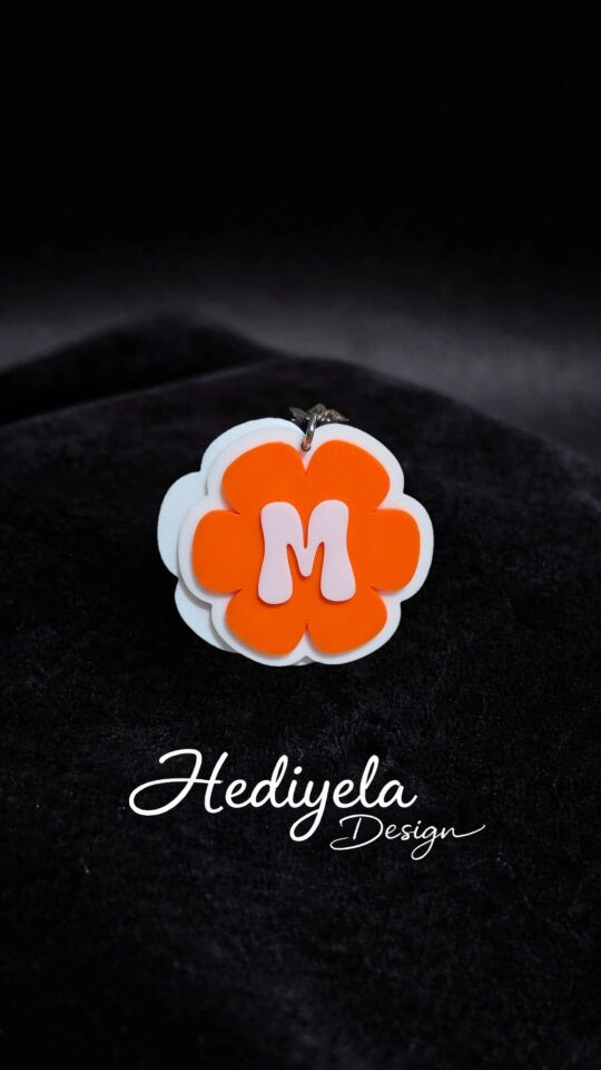 Çicekli Harf Anahtarlık